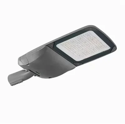 Lampadaires solaires intelligents avec capteurs : informations sur les perfor...